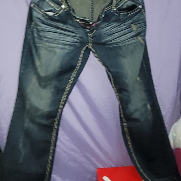 2 Pairs of Almost Famous Jeans size 11, for $21 - Picture 8 of 14